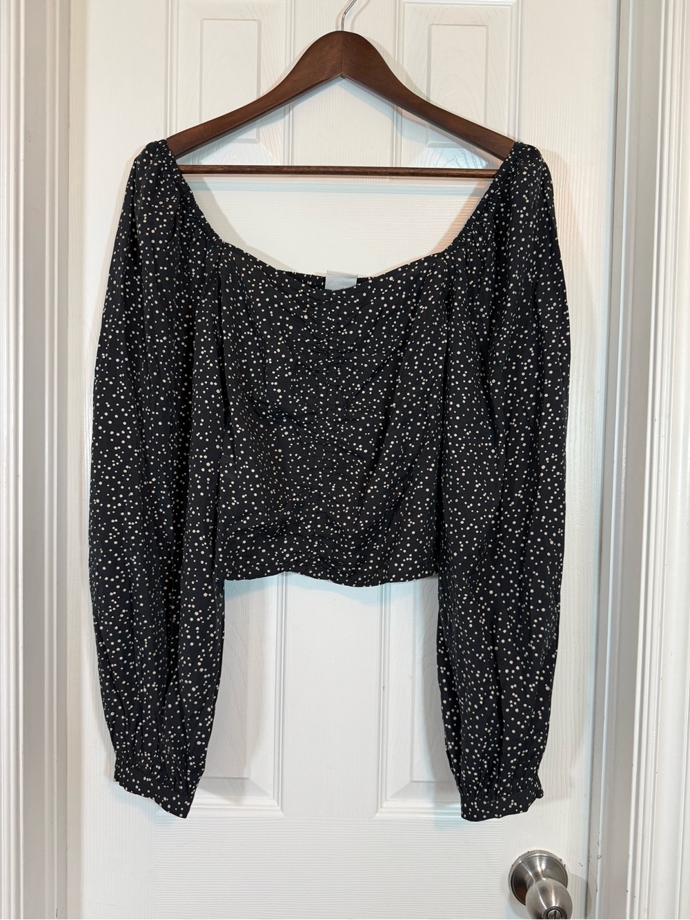 A New Day Black Polka Dot Long Sleeve Cropped Smocked Top Size M